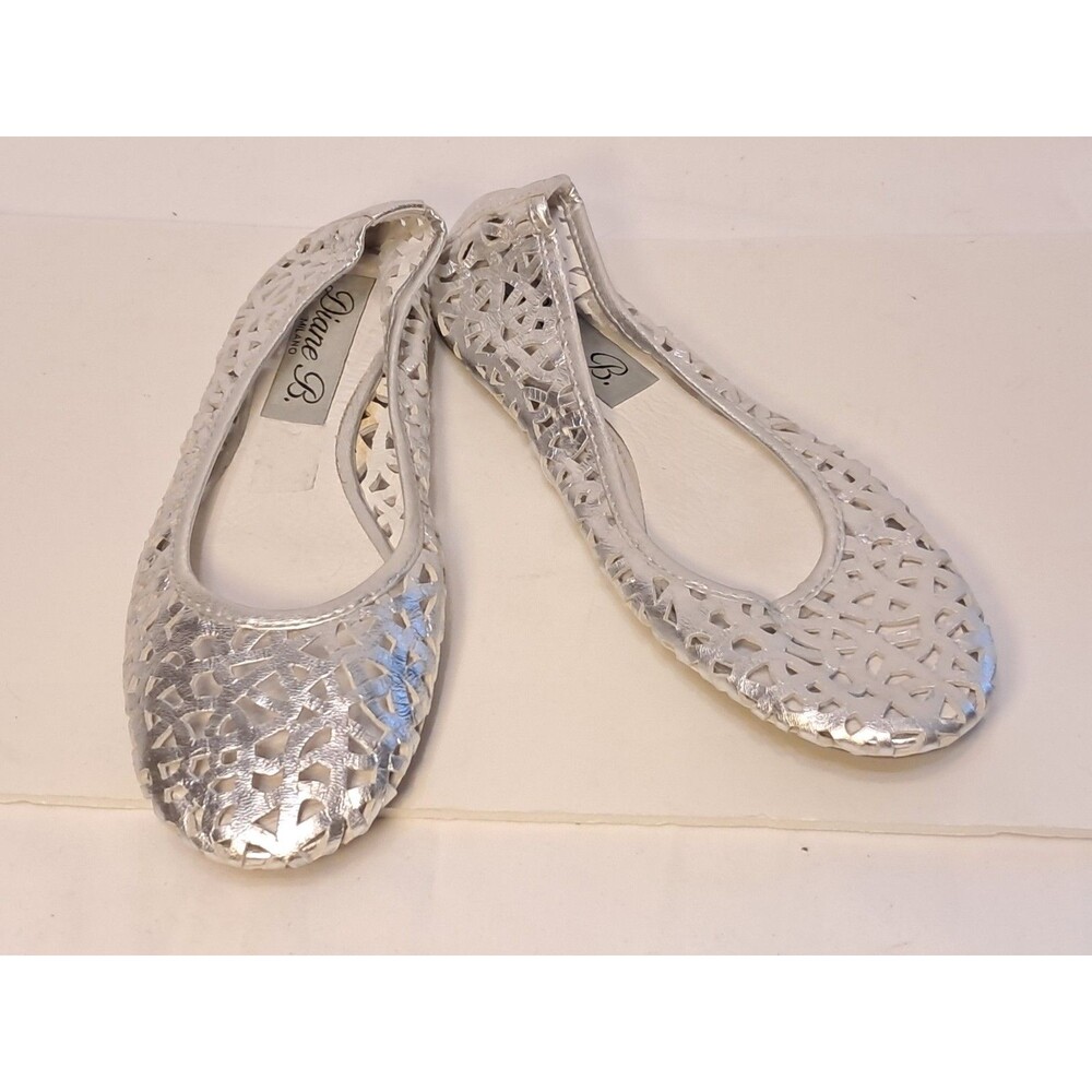 NEW Diane B Milano 37 EU/6.5 US Silver Leather Cutout Ballet Flats Made In Italy